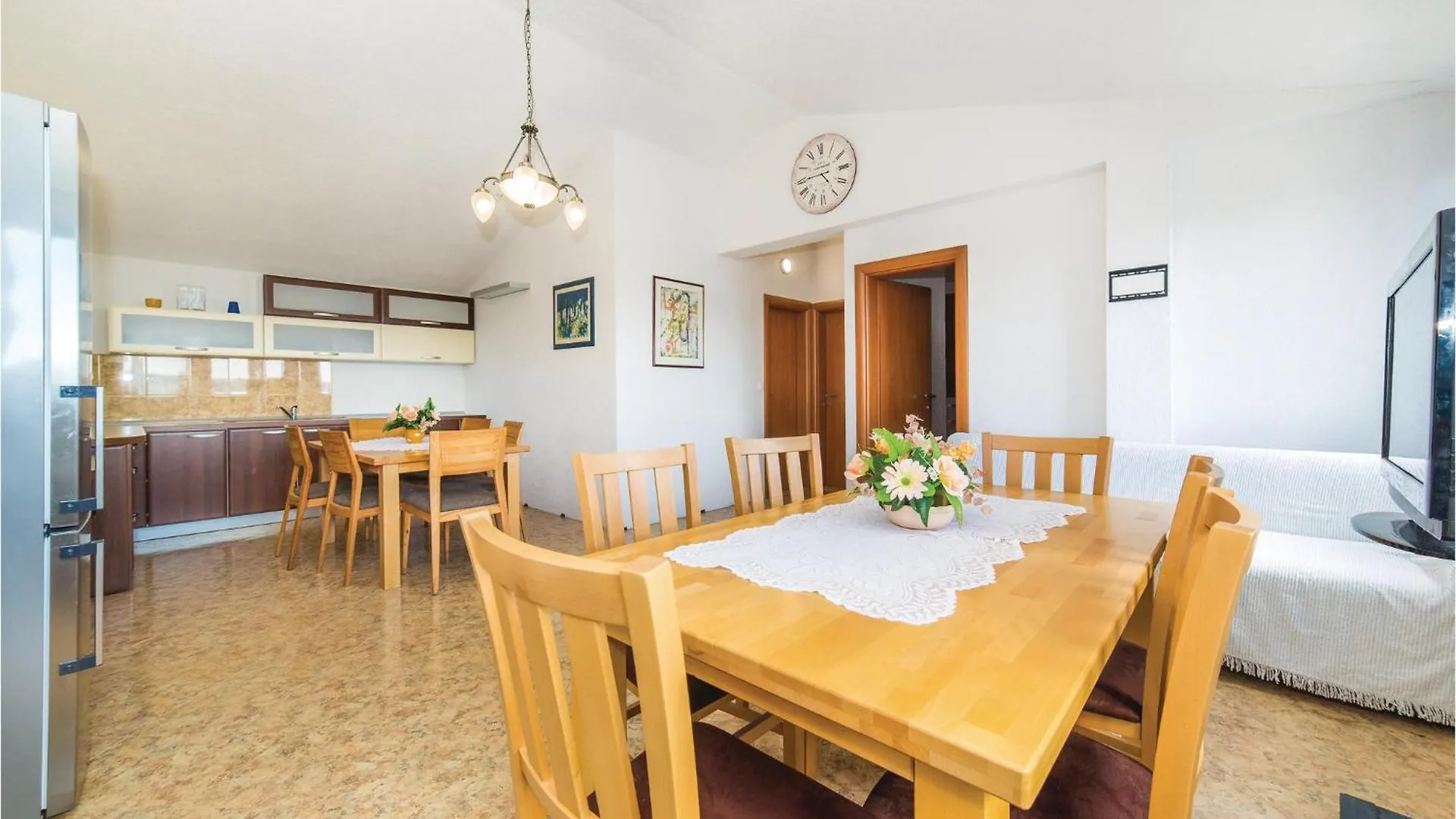 3 Bedroom Cozy Apartment In Kastel Novi 0*,  Croatia